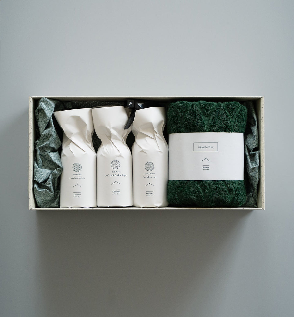 キッチントリオ"＋" (ディッシュ＆ハンドソープ＆マルチ＆フェイスタオル)